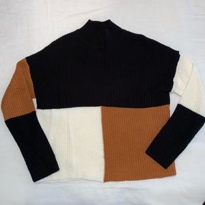 Colorblock sweater - Size large